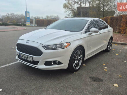 Білий Форд Фьюжен, об'ємом двигуна 2 л та пробігом 158 тис. км за 11750 $, фото 1 на Automoto.ua