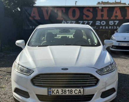 Белый Форд Фьюжн, объемом двигателя 2 л и пробегом 227 тыс. км за 9400 $, фото 1 на Automoto.ua