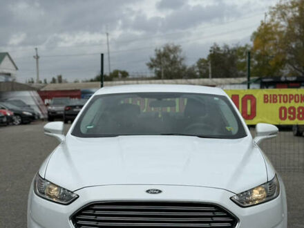 Белый Форд Фьюжн, объемом двигателя 2.5 л и пробегом 210 тыс. км за 9500 $, фото 1 на Automoto.ua
