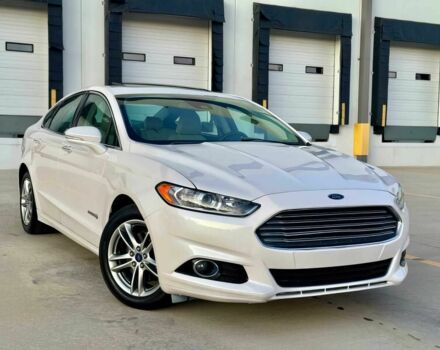 Белый Форд Фьюжн, объемом двигателя 2 л и пробегом 77 тыс. км за 2500 $, фото 1 на Automoto.ua