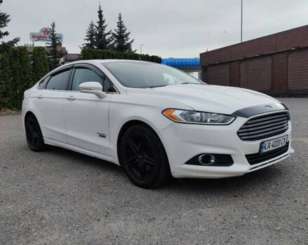 Белый Форд Фьюжн, объемом двигателя 2 л и пробегом 133 тыс. км за 14500 $, фото 1 на Automoto.ua