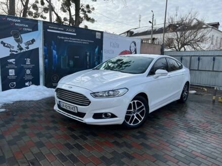 Білий Форд Фьюжен, об'ємом двигуна 2.5 л та пробігом 152 тис. км за 9700 $, фото 1 на Automoto.ua