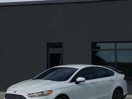 Белый Форд Фьюжн, объемом двигателя 2.49 л и пробегом 125 тыс. км за 10950 $, фото 1 на Automoto.ua