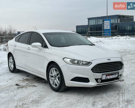 Белый Форд Фьюжн, объемом двигателя 2.49 л и пробегом 274 тыс. км за 7499 $, фото 1 на Automoto.ua