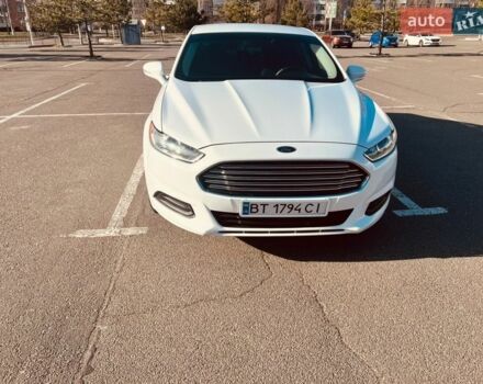 Білий Форд Фьюжен, об'ємом двигуна 2.5 л та пробігом 178 тис. км за 9800 $, фото 1 на Automoto.ua