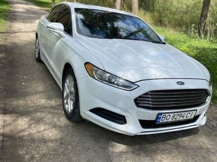 Форд Фьюжн 2015 в Бережанах на Automoto.ua Белый Форд Фьюжн, объемом двигателя 2.5 л и пробегом 138 тыс. км за 10900 $, фото 1 на Automoto.ua