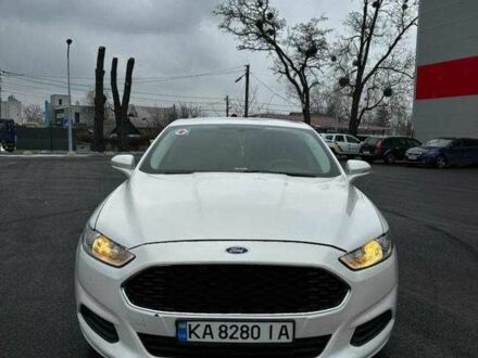 Белый Форд Фьюжн, объемом двигателя 2.5 л и пробегом 168 тыс. км за 8500 $, фото 1 на Automoto.ua