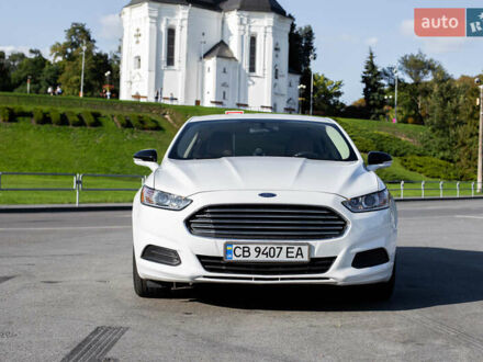 Форд Фьюжн 2015 в Чернигове на Automoto.ua Белый Форд Фьюжн, объемом двигателя 2.5 л и пробегом 61 тыс. км за 13000 $, фото 1 на Automoto.ua