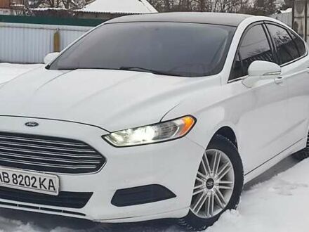 Білий Форд Фьюжен, об'ємом двигуна 2.49 л та пробігом 225 тис. км за 8600 $, фото 1 на Automoto.ua