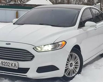 Белый Форд Фьюжн, объемом двигателя 2.49 л и пробегом 225 тыс. км за 8600 $, фото 1 на Automoto.ua