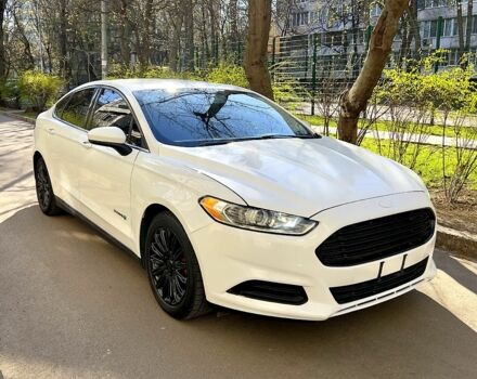 Белый Форд Фьюжн, объемом двигателя 2 л и пробегом 121 тыс. км за 10900 $, фото 1 на Automoto.ua