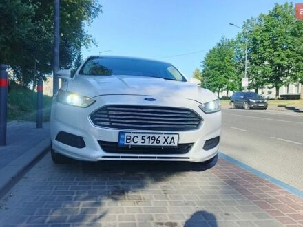 Білий Форд Фьюжен, об'ємом двигуна 2.49 л та пробігом 156 тис. км за 9750 $, фото 1 на Automoto.ua