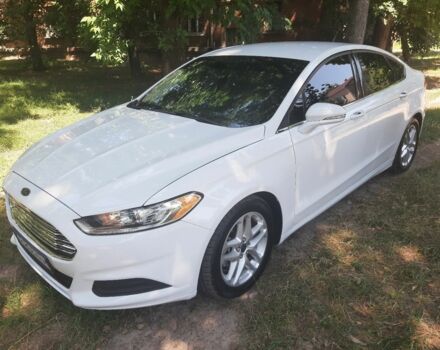 Белый Форд Фьюжн, объемом двигателя 2.5 л и пробегом 77 тыс. км за 13000 $, фото 1 на Automoto.ua