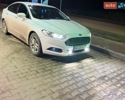 Білий Форд Фьюжен, об'ємом двигуна 2.49 л та пробігом 275 тис. км за 8000 $, фото 1 на Automoto.ua