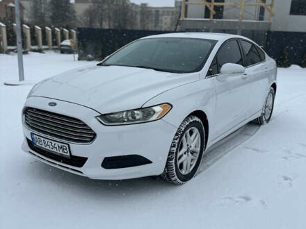 Білий Форд Фьюжен, об'ємом двигуна 2.5 л та пробігом 225 тис. км за 8800 $, фото 1 на Automoto.ua