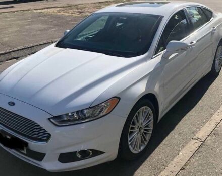 Білий Форд Фьюжен, об'ємом двигуна 2 л та пробігом 114 тис. км за 12500 $, фото 1 на Automoto.ua