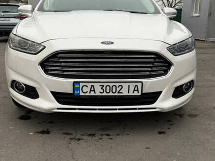 Белый Форд Фьюжн, объемом двигателя 2.5 л и пробегом 240 тыс. км за 9300 $, фото 1 на Automoto.ua