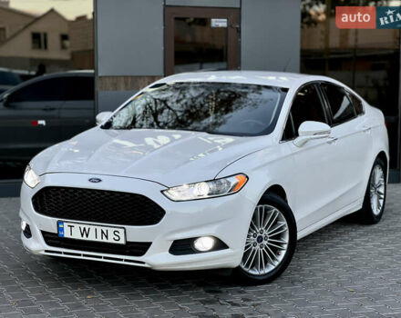 Форд Фьюжен 2015 у Одесі на Automoto.ua Білий Форд Фьюжен, об'ємом двигуна 2 л та пробігом 148 тис. км за 10900 $, фото 1 на Automoto.ua