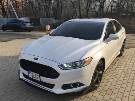 Форд Фьюжн 2015 в Черновцах на Automoto.ua Белый Форд Фьюжн, объемом двигателя 2 л и пробегом 219 тыс. км за 9999 $, фото 1 на Automoto.ua