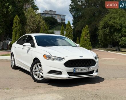 Білий Форд Фьюжен, об'ємом двигуна 2.5 л та пробігом 129 тис. км за 7999 $, фото 1 на Automoto.ua