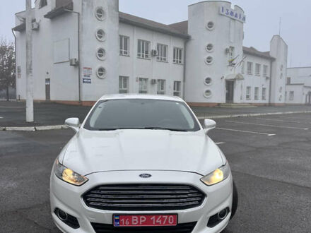 Белый Форд Фьюжн, объемом двигателя 2 л и пробегом 165 тыс. км за 10300 $, фото 1 на Automoto.ua