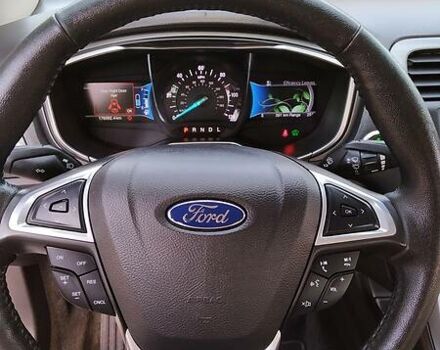 Белый Форд Фьюжн, объемом двигателя 2 л и пробегом 235 тыс. км за 10500 $, фото 1 на Automoto.ua