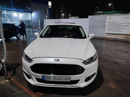 Форд Фьюжн 2015 в Николаеве на Automoto.ua Белый Форд Фьюжн, объемом двигателя 2 л и пробегом 106 тыс. км за 9500 $, фото 1 на Automoto.ua