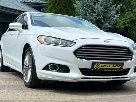 Форд Фьюжн 2015 в Львове на Automoto.ua Белый Форд Фьюжн, объемом двигателя 2 л и пробегом 152 тыс. км за 13250 $, фото 1 на Automoto.ua