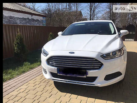 Форд Фьюжн 2015 в Кропивницком (Кировограде) на Automoto.ua Белый Форд Фьюжн, объемом двигателя 2.5 л и пробегом 150 тыс. км за 11500 $, фото 1 на Automoto.ua