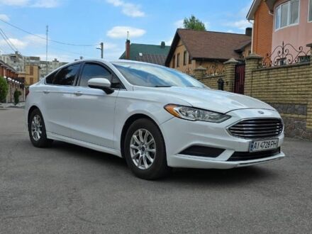 Белый Форд Фьюжн, объемом двигателя 2.5 л и пробегом 145 тыс. км за 11000 $, фото 1 на Automoto.ua