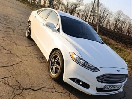 Белый Форд Фьюжн, объемом двигателя 1.5 л и пробегом 183 тыс. км за 9800 $, фото 1 на Automoto.ua