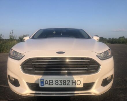 Білий Форд Фьюжен, об'ємом двигуна 2 л та пробігом 125 тис. км за 14000 $, фото 1 на Automoto.ua