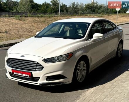 Білий Форд Фьюжен, об'ємом двигуна 2.5 л та пробігом 350 тис. км за 7900 $, фото 1 на Automoto.ua