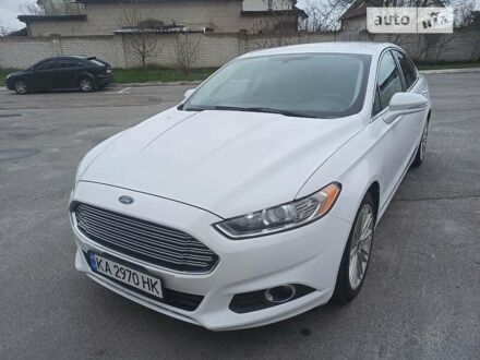 Форд Фьюжн 2016 в Киеве на Automoto.ua Белый Форд Фьюжн, объемом двигателя 2 л и пробегом 190 тыс. км за 13800 $, фото 1 на Automoto.ua