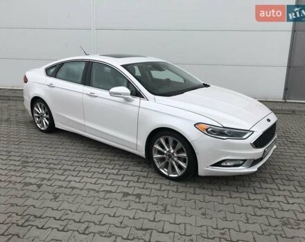 Білий Форд Фьюжен, об'ємом двигуна 2 л та пробігом 157 тис. км за 12900 $, фото 1 на Automoto.ua