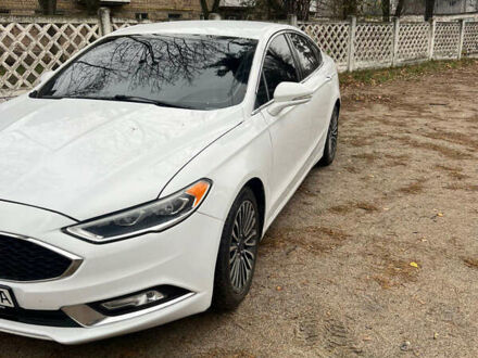 Белый Форд Фьюжн, объемом двигателя 2 л и пробегом 210 тыс. км за 11000 $, фото 1 на Automoto.ua