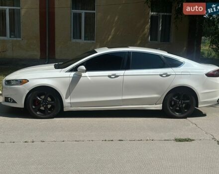 Белый Форд Фьюжн, объемом двигателя 2 л и пробегом 234 тыс. км за 9150 $, фото 1 на Automoto.ua