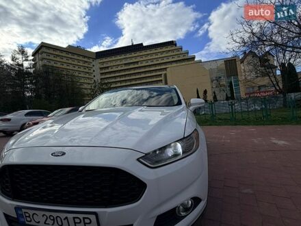 Белый Форд Фьюжн, объемом двигателя 2 л и пробегом 186 тыс. км за 11000 $, фото 1 на Automoto.ua