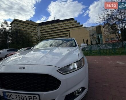 Белый Форд Фьюжн, объемом двигателя 2 л и пробегом 186 тыс. км за 11000 $, фото 1 на Automoto.ua