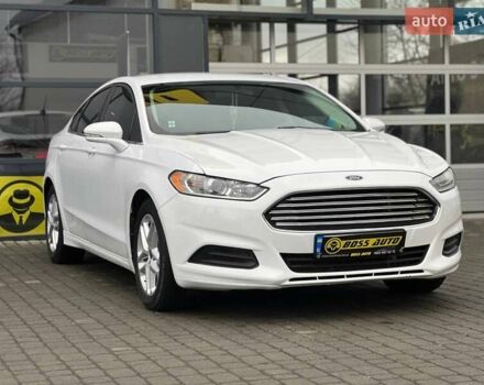 Білий Форд Фьюжен, об'ємом двигуна 2.49 л та пробігом 151 тис. км за 11200 $, фото 1 на Automoto.ua