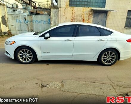 Белый Форд Фьюжн, объемом двигателя 2 л и пробегом 172 тыс. км за 14800 $, фото 1 на Automoto.ua