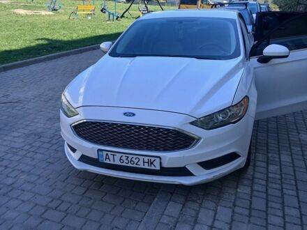 Белый Форд Фьюжн, объемом двигателя 2.5 л и пробегом 230 тыс. км за 8500 $, фото 1 на Automoto.ua