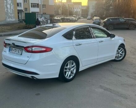 Білий Форд Фьюжен, об'ємом двигуна 2.49 л та пробігом 236 тис. км за 8900 $, фото 1 на Automoto.ua