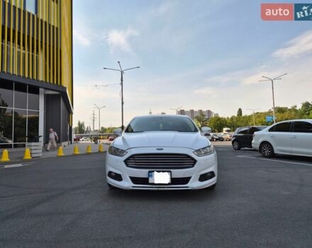 Білий Форд Фьюжен, об'ємом двигуна 2 л та пробігом 282 тис. км за 10700 $, фото 1 на Automoto.ua