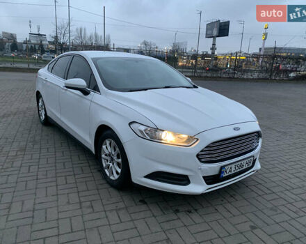 Белый Форд Фьюжн, объемом двигателя 2.5 л и пробегом 160 тыс. км за 10200 $, фото 1 на Automoto.ua