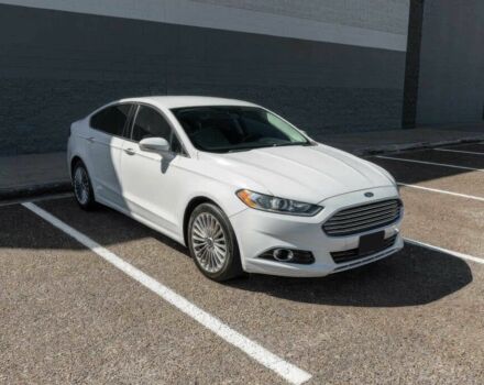 Білий Форд Фьюжен, об'ємом двигуна 2 л та пробігом 80 тис. км за 3200 $, фото 1 на Automoto.ua