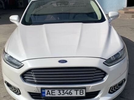 Форд Фьюжн 2016 в Днепре (Днепропетровске) на Automoto.ua Белый Форд Фьюжн, объемом двигателя 1.5 л и пробегом 160 тыс. км за 10800 $, фото 1 на Automoto.ua
