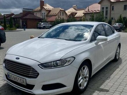 Форд Фьюжн 2016 в Червонограде на Automoto.ua Белый Форд Фьюжн, объемом двигателя 2.49 л и пробегом 244 тыс. км за 8300 $, фото 1 на Automoto.ua