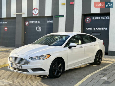 Форд Фьюжн 2016 в Львове на Automoto.ua Белый Форд Фьюжн, объемом двигателя 2.49 л и пробегом 198 тыс. км за 10800 $, фото 1 на Automoto.ua
