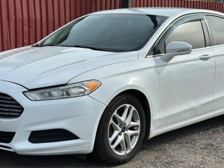 Белый Форд Фьюжн, объемом двигателя 2.5 л и пробегом 155 тыс. км за 10500 $, фото 1 на Automoto.ua